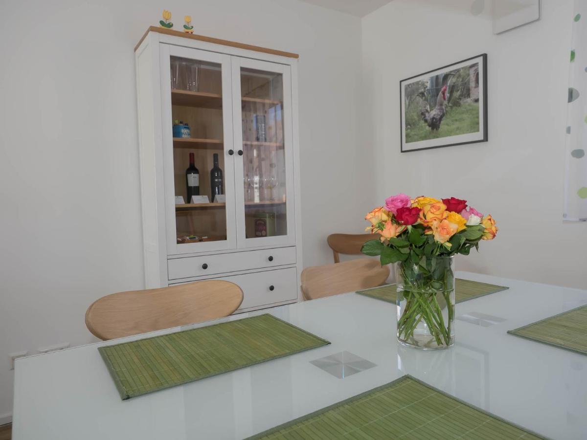 16Lilien Apartmentwohnung Waiblingen  Exterior foto